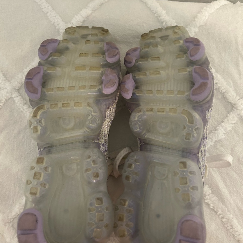 Nike Women's VaporMax Flyknit - White and Lavender. - Picture 6 of 7